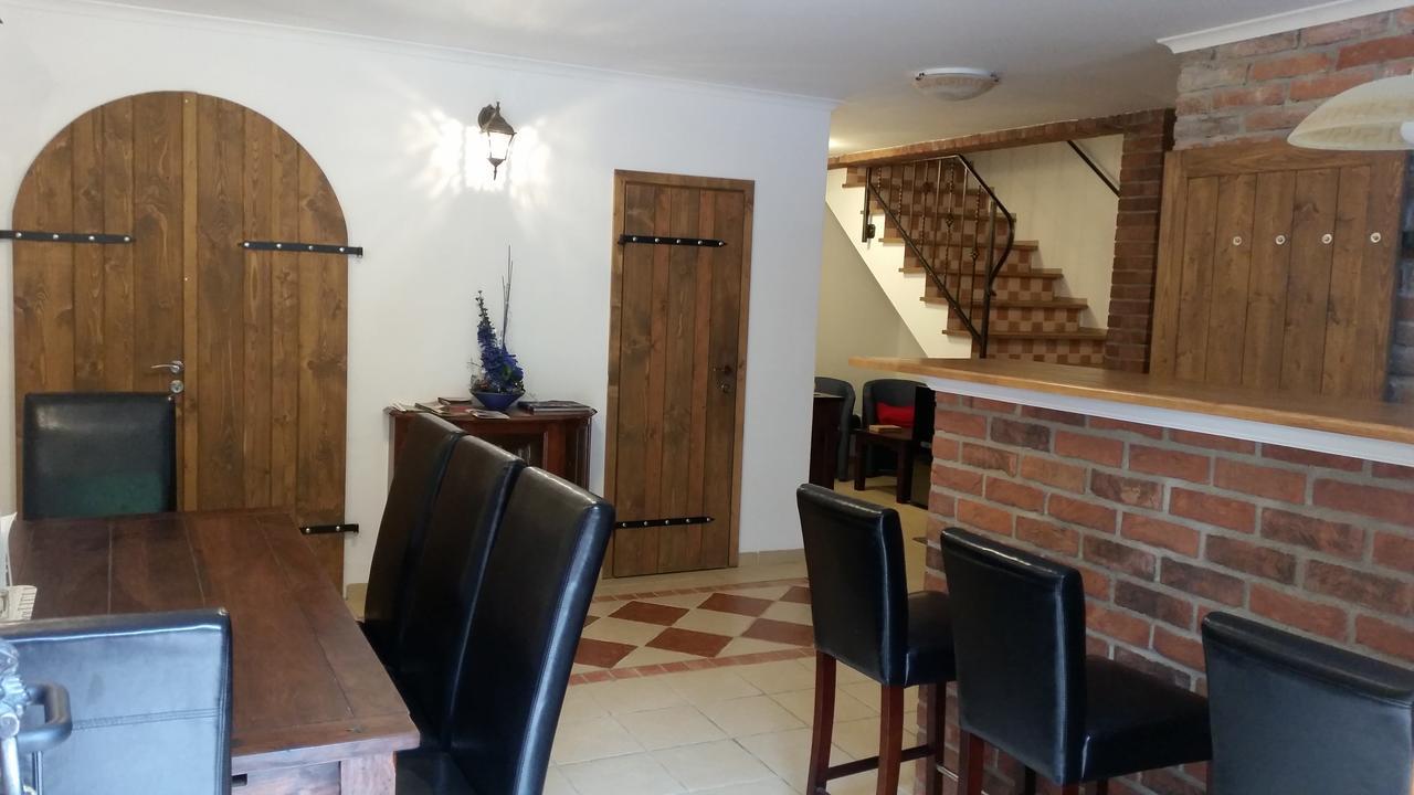 Sommelierka Apartment Valtice Luaran gambar